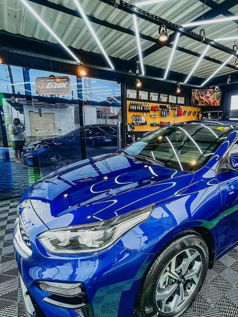 Detalhes de acabamento automotivo